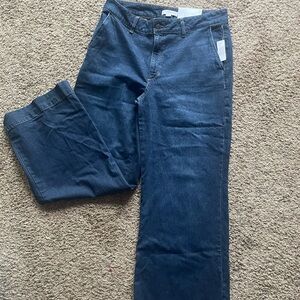 Liz Claiborne woman’s wide leg trouser size 12